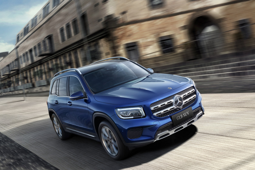 奔驰    glb200动感型展车特卖/10公里/苏州26万